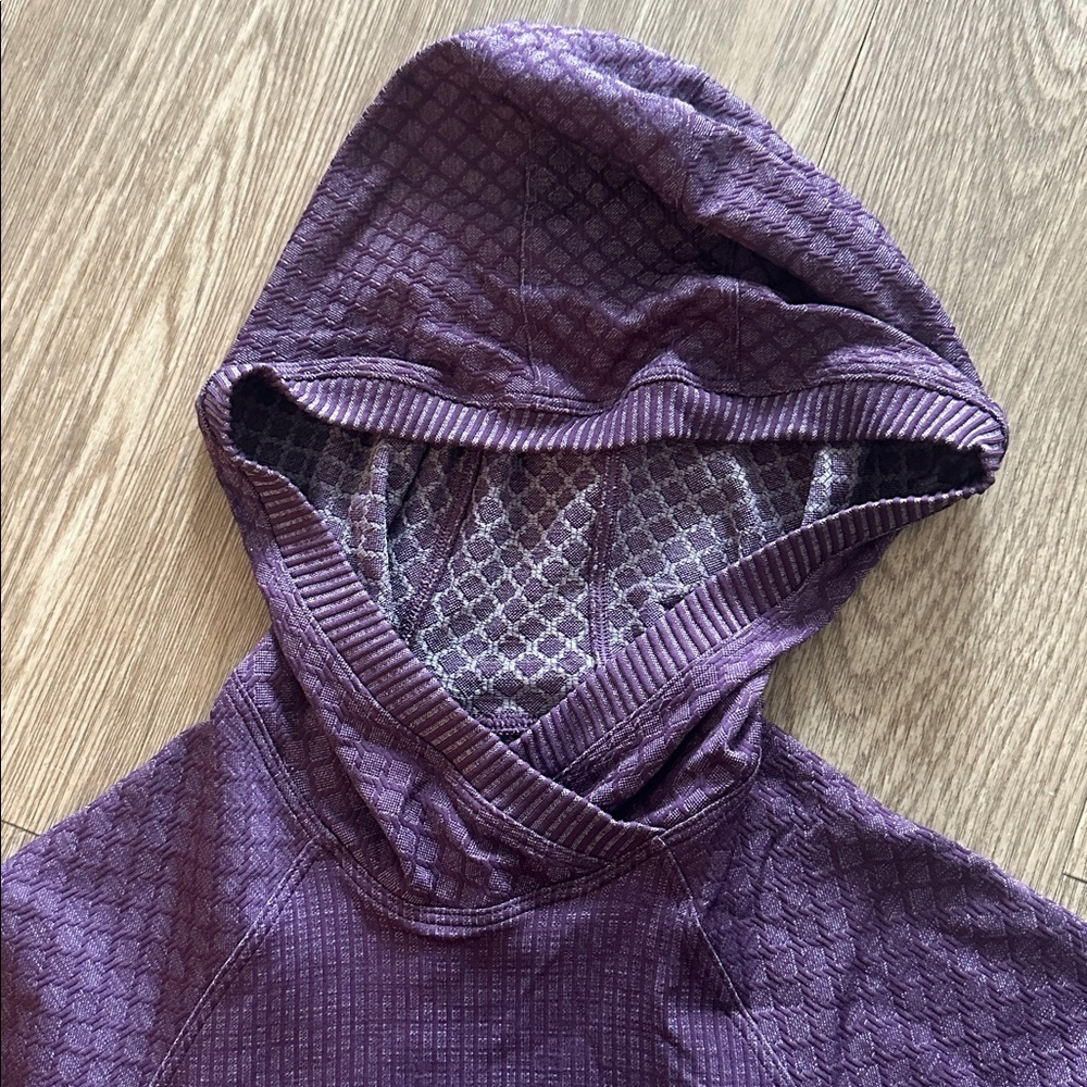Lululemon Restless Long Sleeve Hoodie Running Top Size 4 - Picture 5 of 5
